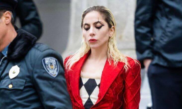 Lady Gaga como Harley Quinn primeiro visual revelado em fotos do set de Joker: Folie a Deux