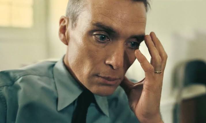 Oppenheimer: Christopher Nolan revela que escreveu o roteiro do filme inteiramente em primeira pessoa