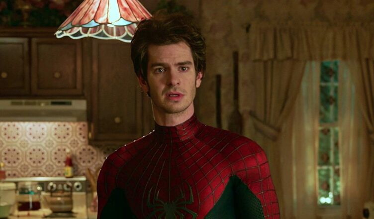 Andrew Garfield sobre a franquia The Amazing Spider-Man: "A história nunca termina".