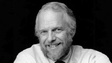 John Warnock, cofundador da Adobe Systems e criador do PDF, morre aos 82 anos