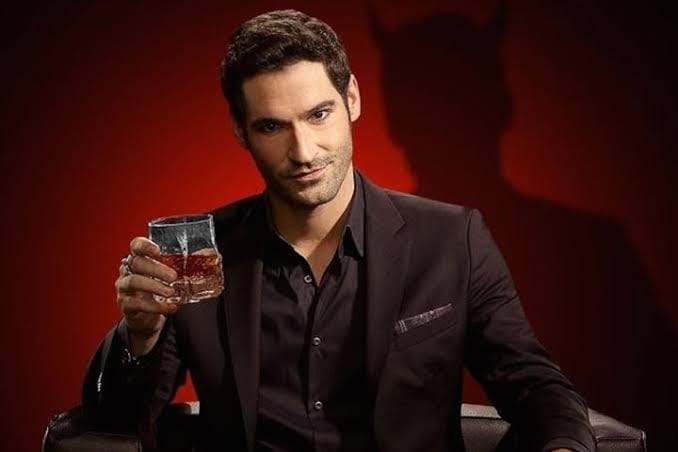 Lúcifer - Tom Ellis revela como ele ajudou a salvar a série do cancelamento